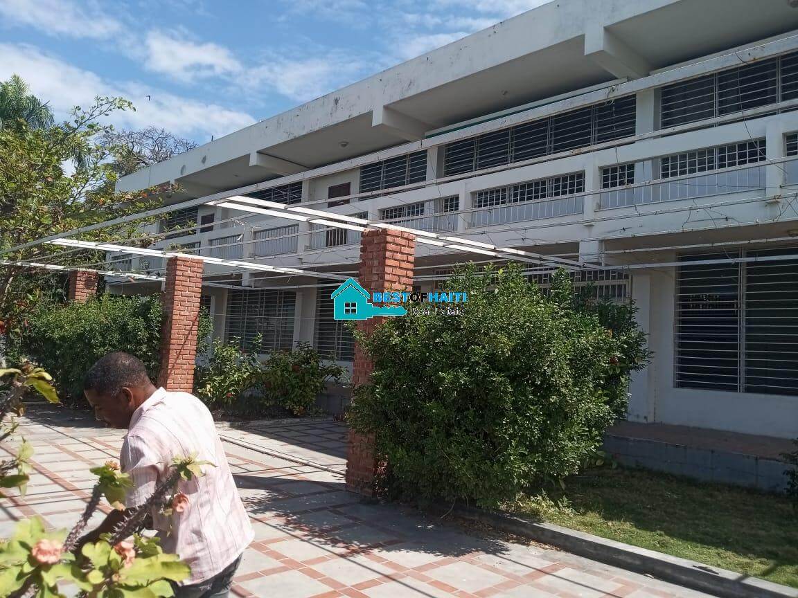Big Commercial Building for Sale in Canape-Vert, Port-au-Prince, Haiti