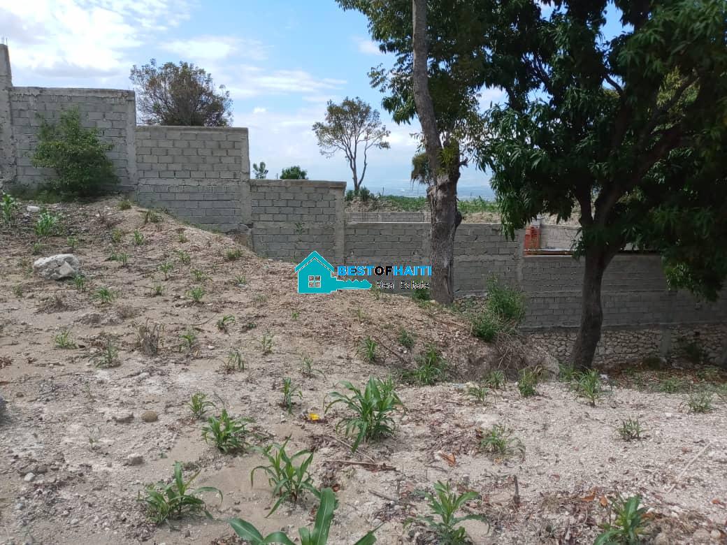 774 Square Meters Clear Title Land for Sale in Meyotte, Petion-Ville, Haiti