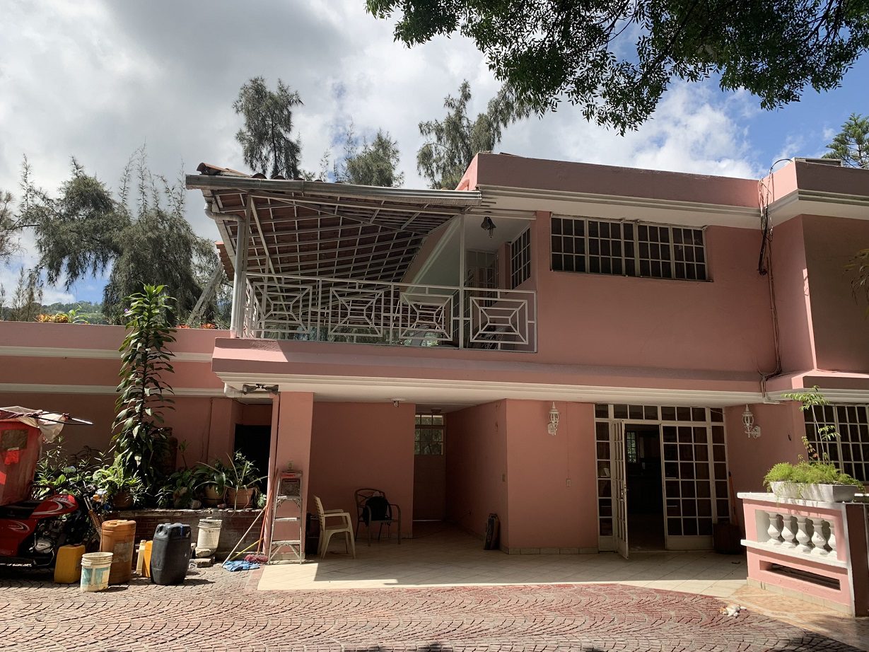 Furnished House for Rent in Pelerin 6, Petion-Ville, Haiti - Big 9 Bedrooms