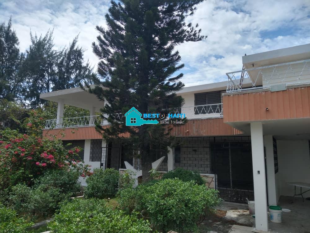 Cheap Multi-Family House for Sale in Delmas 31, Port-au-Prince, Haiti