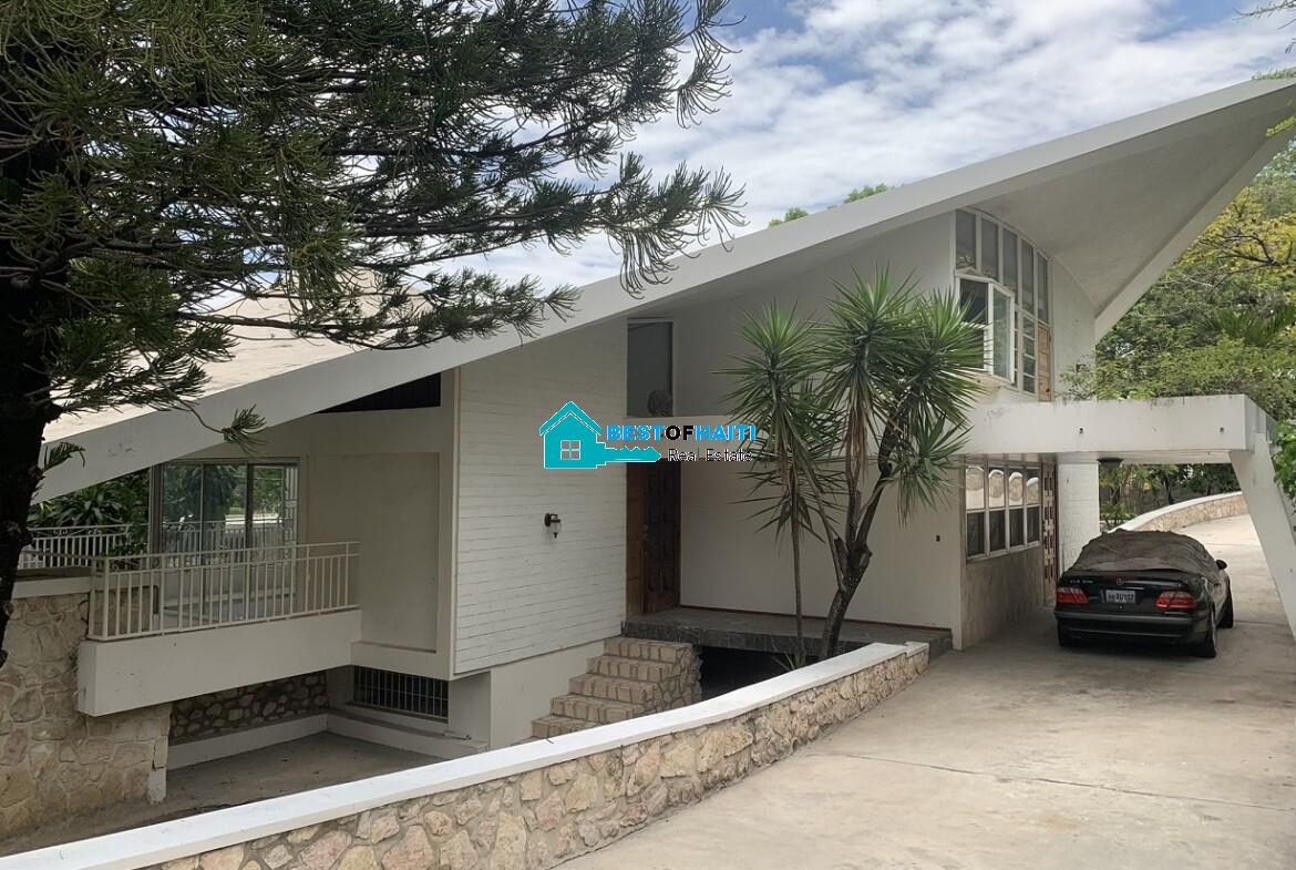 Luxurious, 11 Beds, Low House for Rent in Peguy Ville, Petion-Ville, Haiti