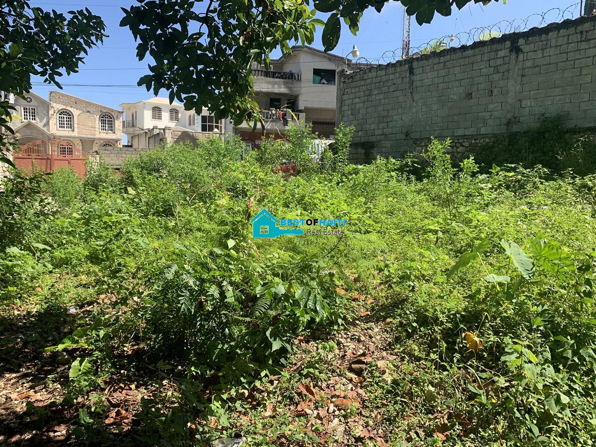 Land For Sale In Thomassin 25, Petion-Ville Haiti – 10.5 Centiemes