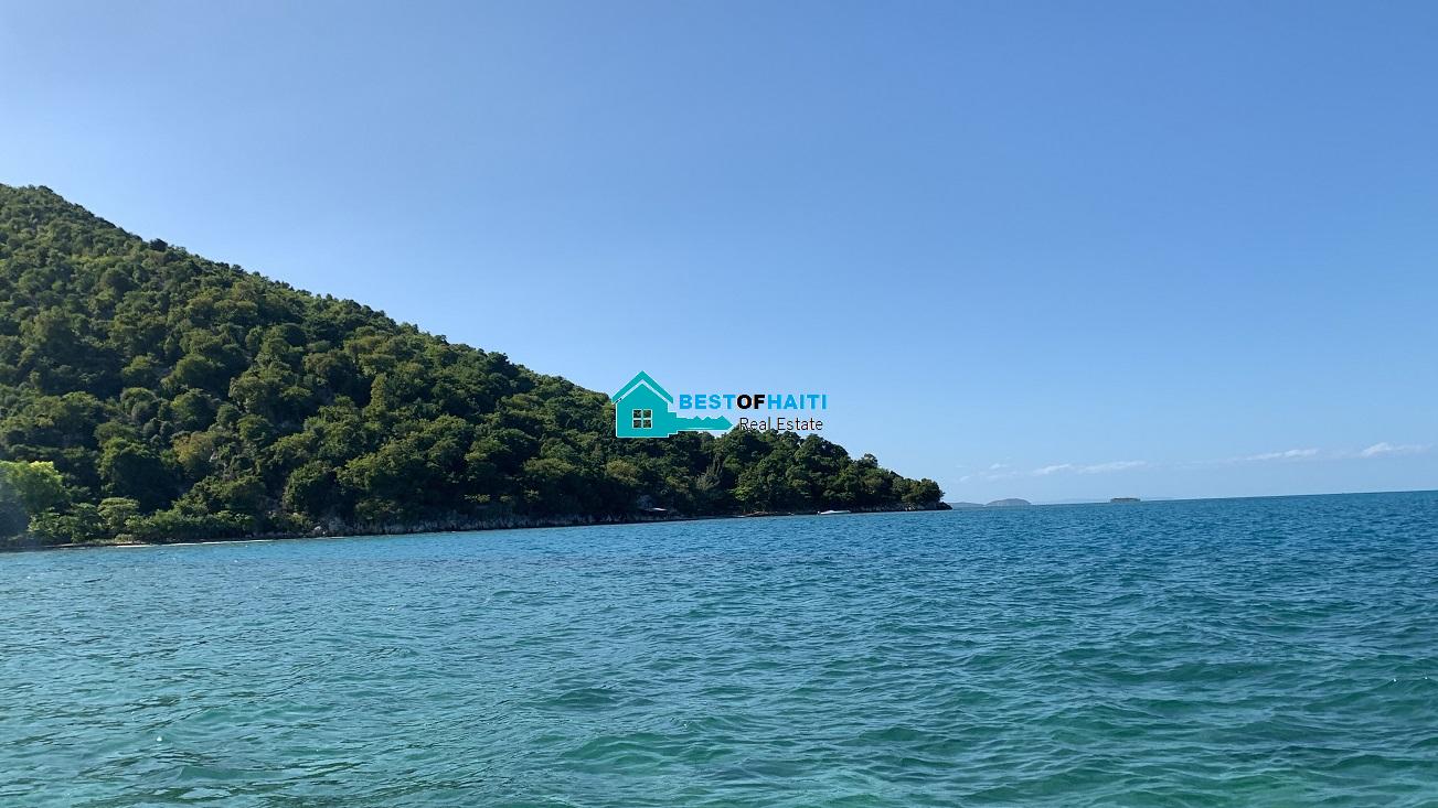 Oceanfront Land for Sale in Labadie Island, Cap-Haitian: 19+ Acres