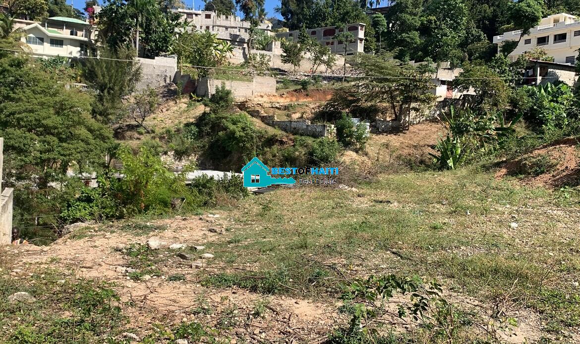 Land for Sale in Sainte Marie, Canape Vert, Haiti - Fully Fenced