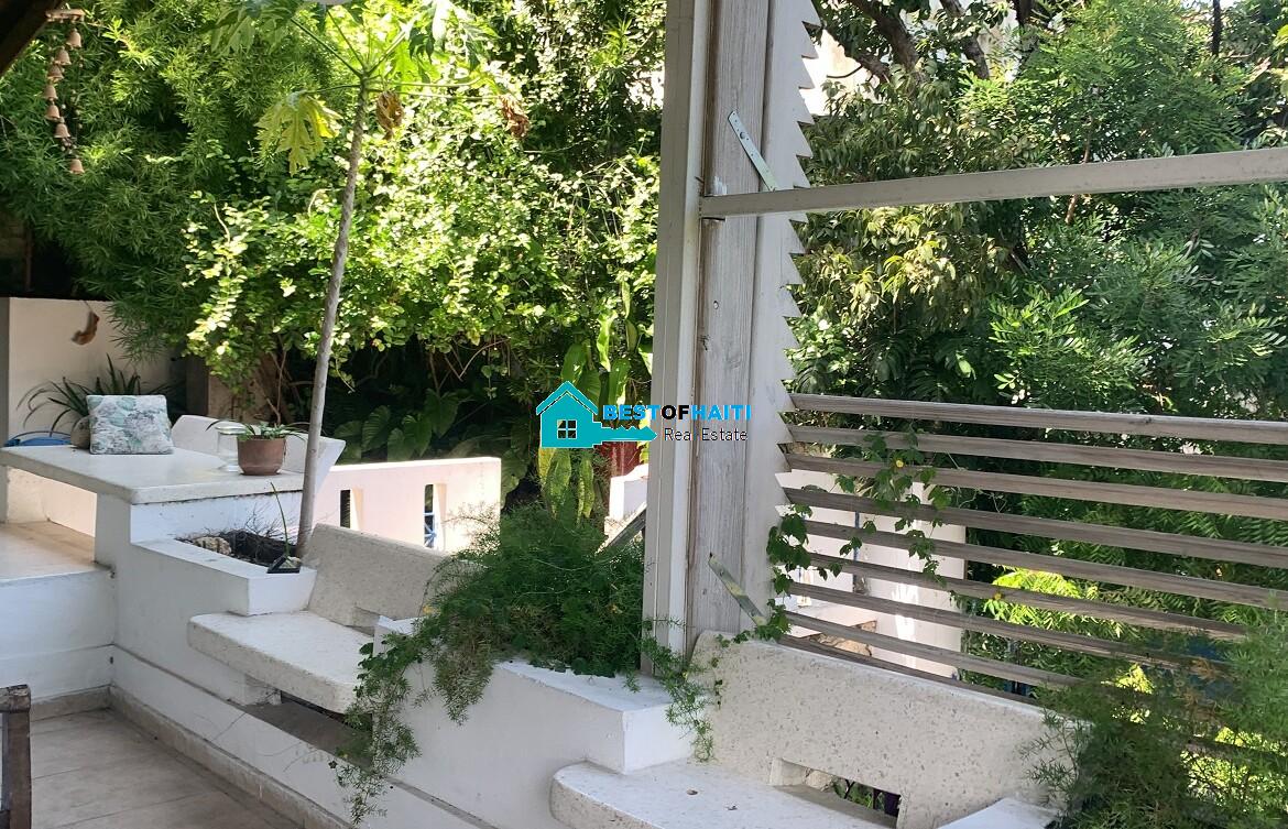 Beautiful, secure, 2 bedrooms, 2 bathrooms, fully furnished, independent apartment for rent in Musseau, Petion-Ville, Haiti.