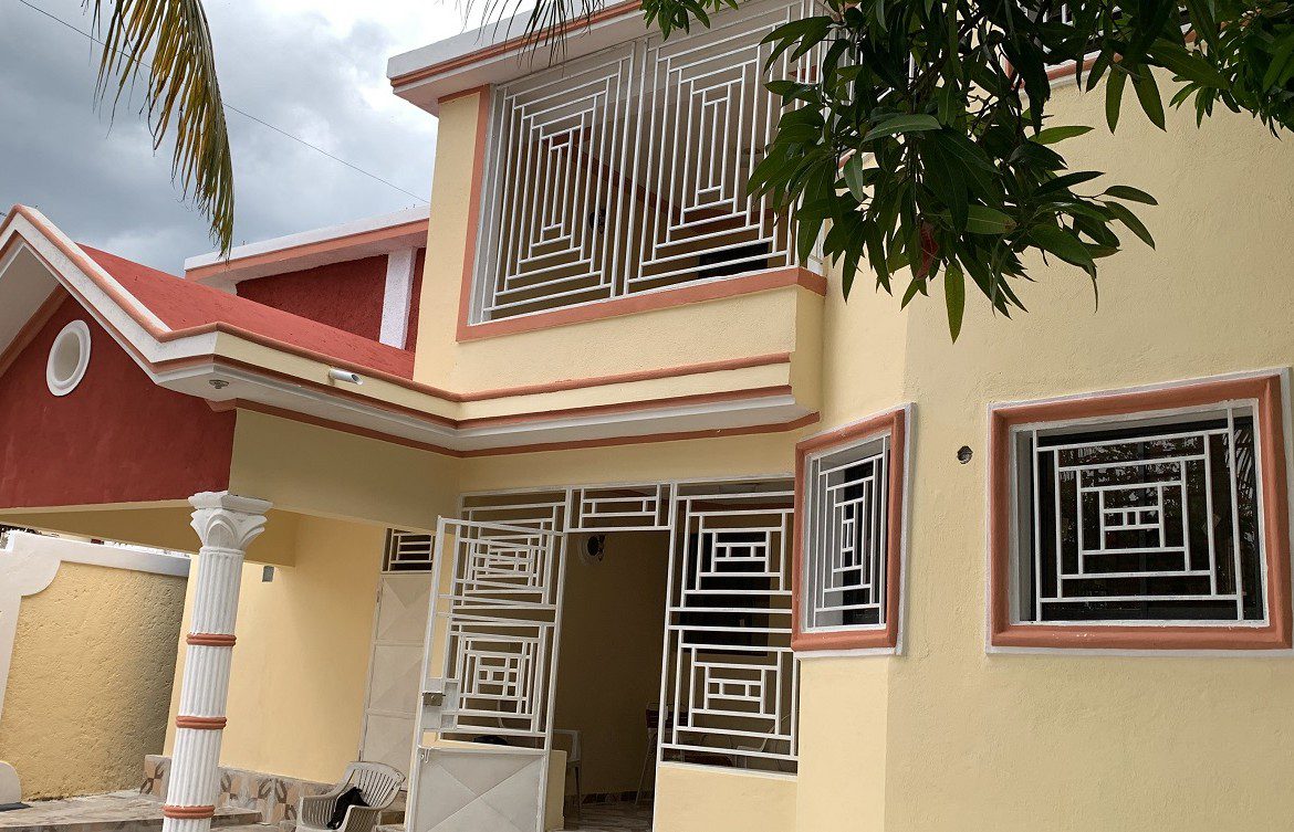 Cheap House for Sale at Delmas 75 (Catalpa), Port-au-Prince, Haiti