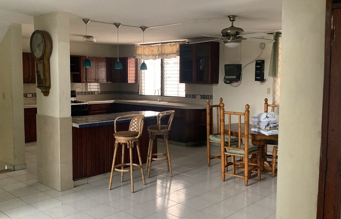 Nice Spacious House for Sale, Delmas 33, Port-au-Prince, Haiti