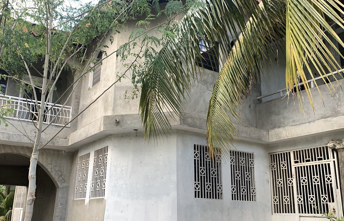 Very Cheap House for Sale, Puits-Blain 34, Delmas, Haiti - 4 Beds